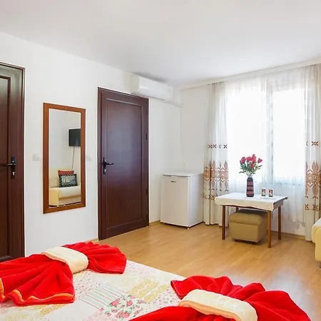 Tulen Vendégház Szozopol